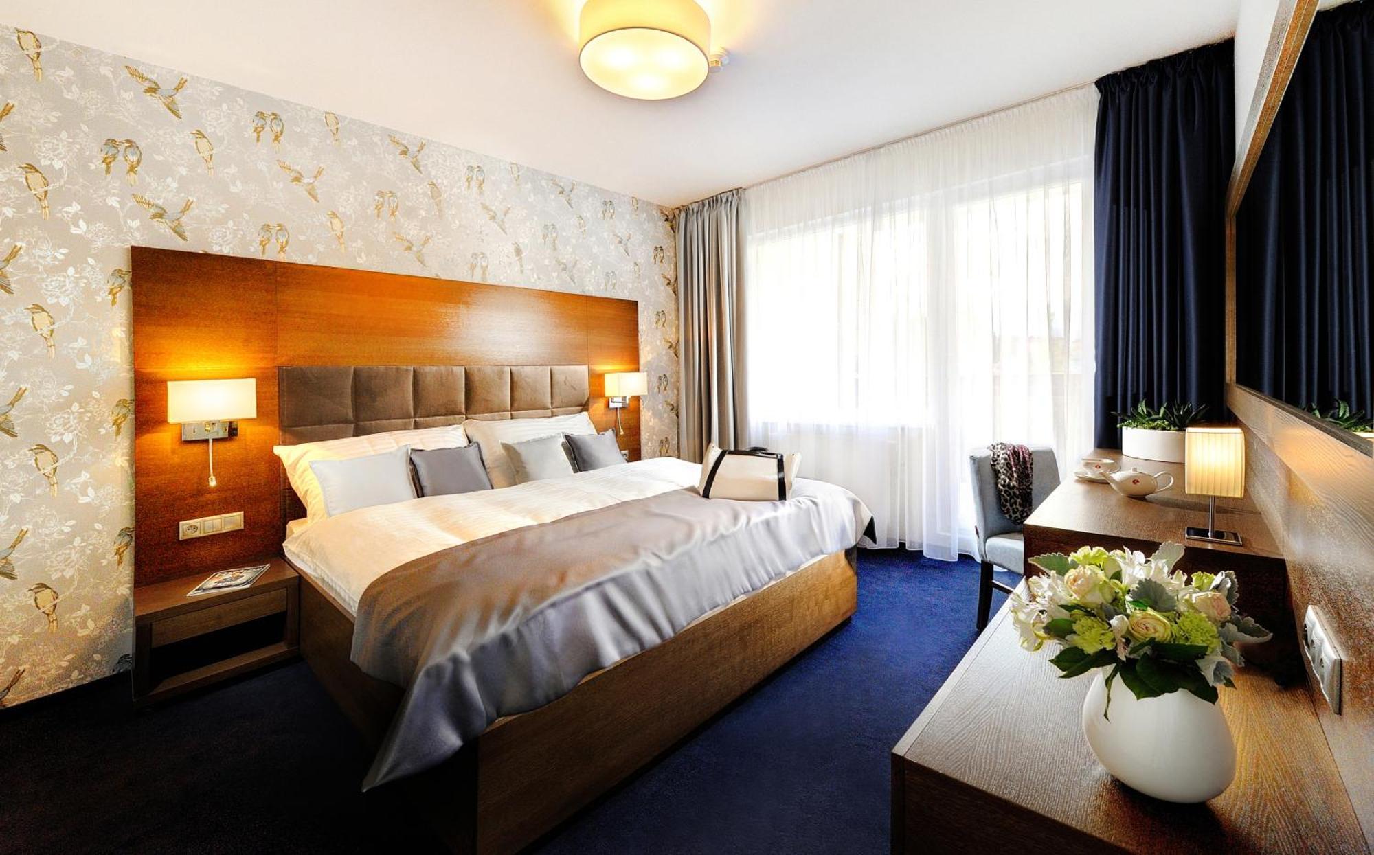 Hotel Park Dolny Kubin Exterior photo